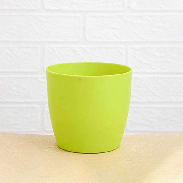 Round flower pots for indoor or outdoor gardening