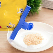 Food bag clip for sealing and storage